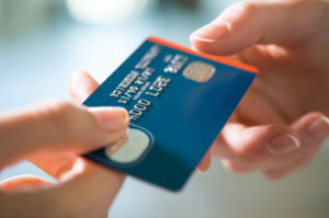 Prepaid Kreditkarte mit Hochprägung